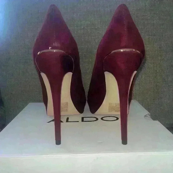 NWT Aldo suede pump  with open toe - Picture 4 of 7